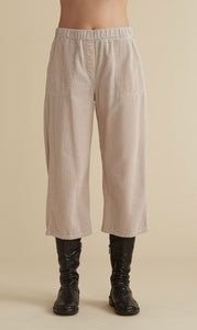 Cut Loose Lux Cord Easy Crop Pant