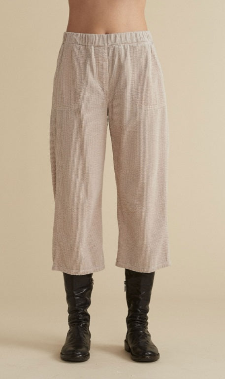 Cut Loose Lux Cord Easy Crop Pant