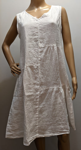 Cut Loose Hanky Linen Patch Dress (M, White)- On Sale!