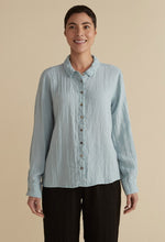 Load image into Gallery viewer, Cut Loose Fall Parachute Fitted Shirt