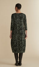 Load image into Gallery viewer, Cut Loose Floral Jacquard 3/4 Sleeve Dress