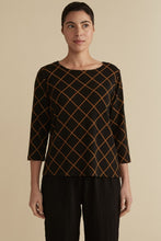 Load image into Gallery viewer, Cut Loose Diamond 3/4 Sleeve Boatneck Top